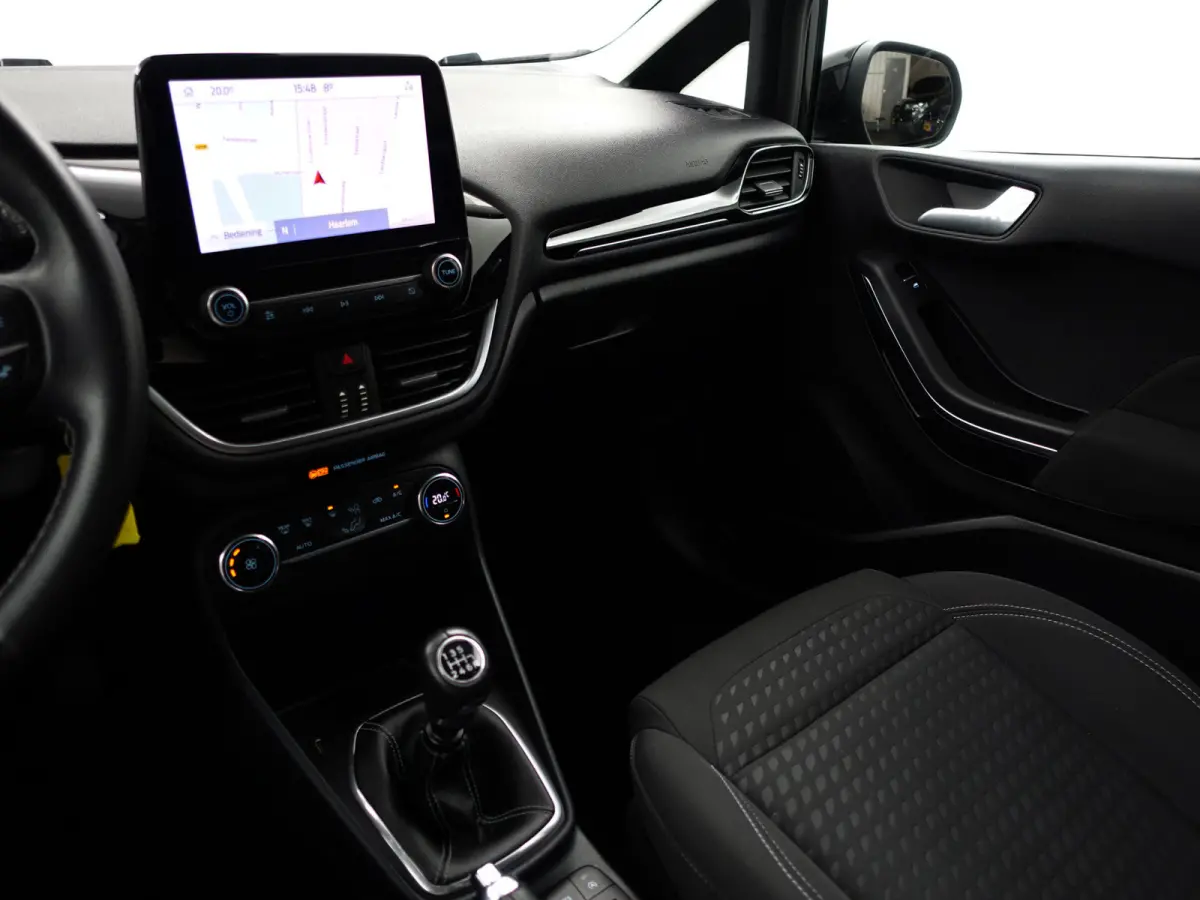 1.0 EcoBoost Hybrid ST Titanium- Carplay, Park Assist, Led, Sfeerverlichting, Dynamic Select, Lane Assist