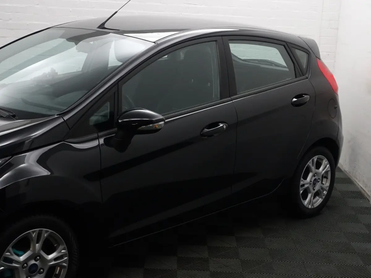 1.0 Style Ultimate- Navigatie, Park assist, Clima, Elek Spiegel pakket, Privacy Glass