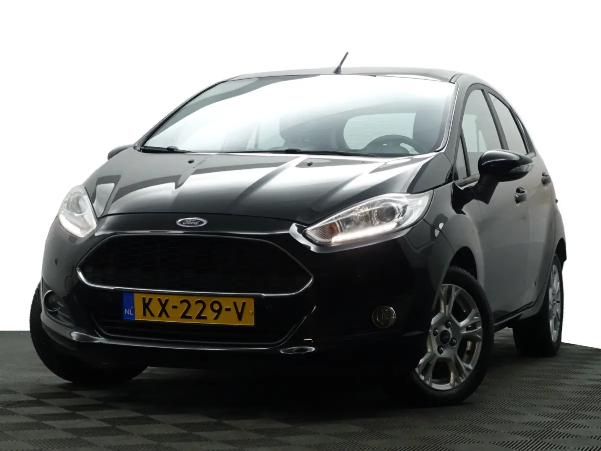 1.0 Style Ultimate- Navigatie, Park assist, Clima, Elek Spiegel pakket, Privacy Glass