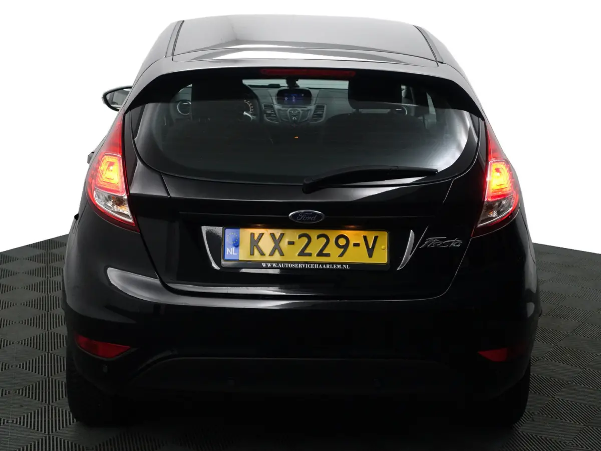 1.0 Style Ultimate- Navigatie, Park assist, Clima, Elek Spiegel pakket, Privacy Glass