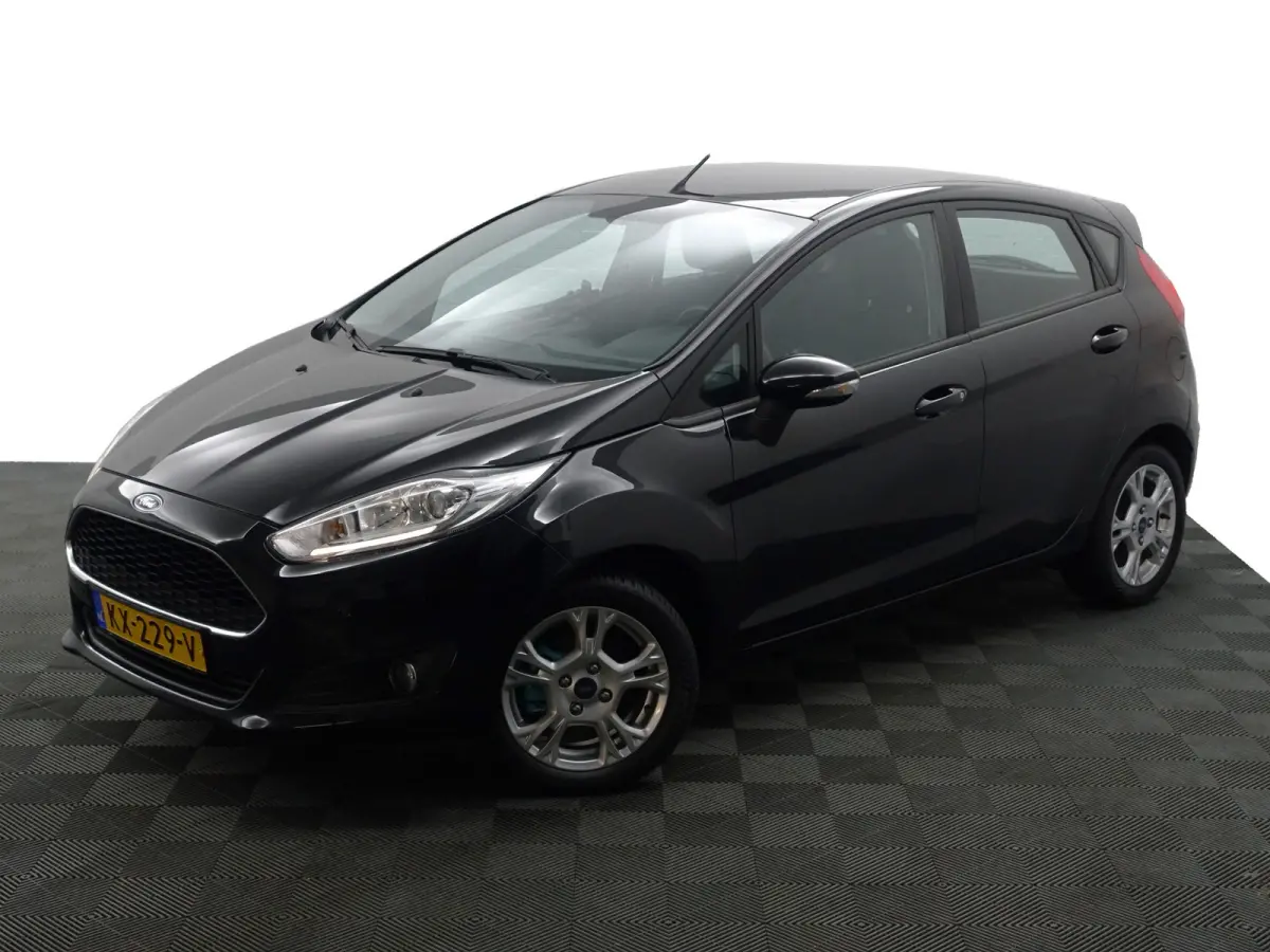 1.0 Style Ultimate- Navigatie, Park assist, Clima, Elek Spiegel pakket, Privacy Glass