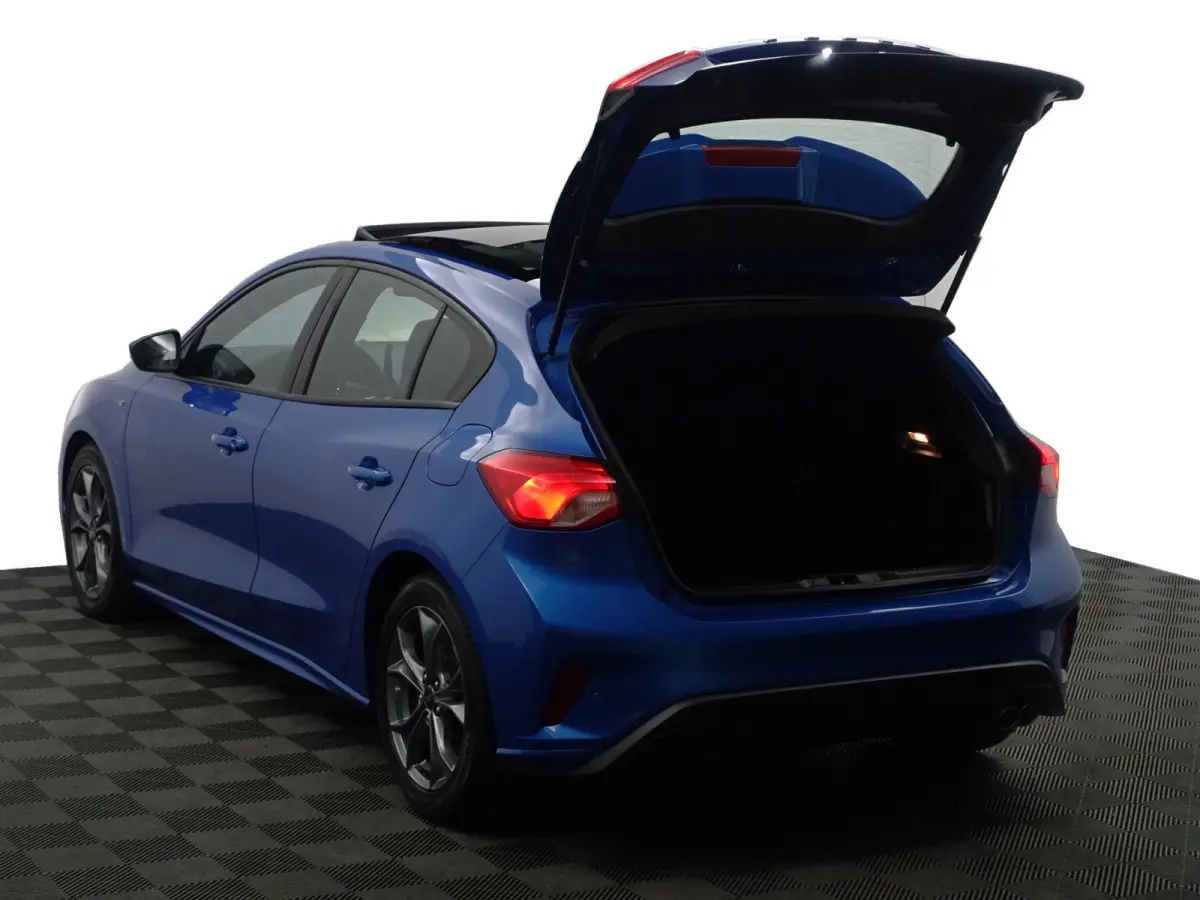 1.0 EcoBoost ST Line Business- Panoramadak, Bang Olufsen, ACC Cruise, Xenon Led, Carplay, Android Auto