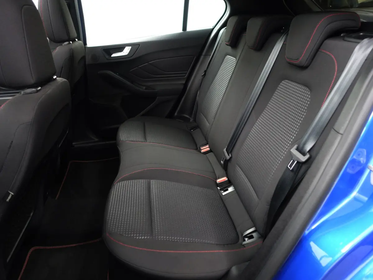 1.0 EcoBoost ST Line Business- Panoramadak, Bang Olufsen, ACC Cruise, Xenon Led, Carplay, Android Auto