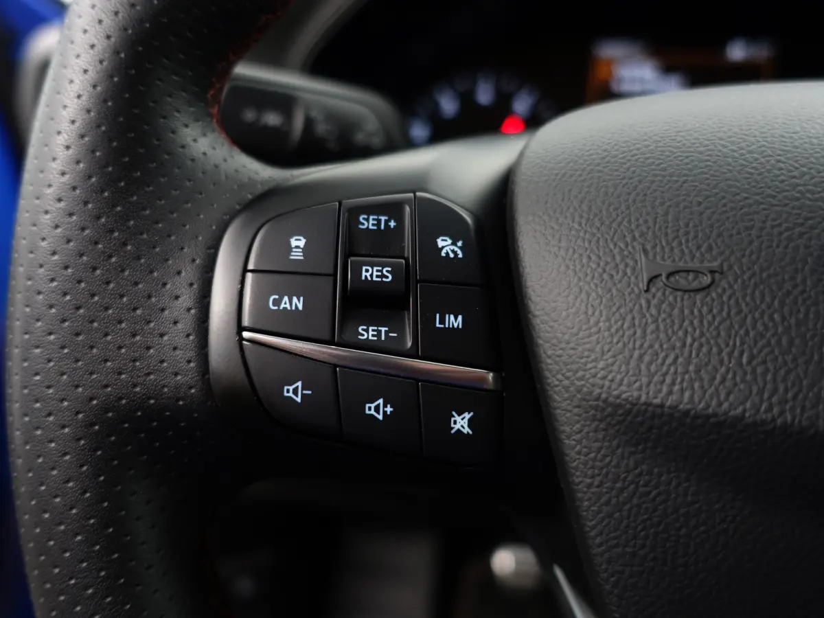 1.0 EcoBoost ST Line Business- Panoramadak, Bang Olufsen, ACC Cruise, Xenon Led, Carplay, Android Auto