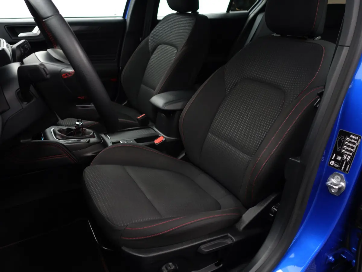 1.0 EcoBoost ST Line Business- Panoramadak, Bang Olufsen, ACC Cruise, Xenon Led, Carplay, Android Auto