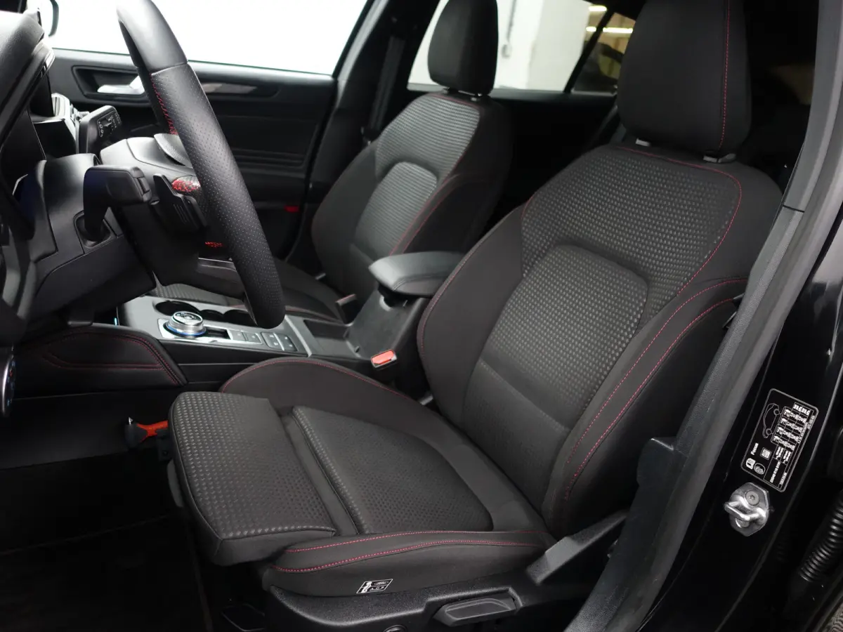 1.5 EcoBoost ST Line X Business Aut- Carplay, Android Auto, Xenon Led, Stuur/Stoelverwarming, Ada Cruise