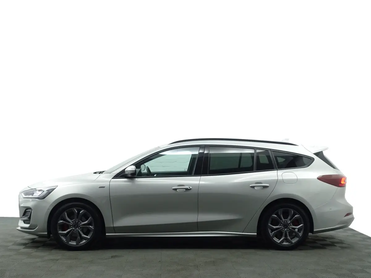 1.0 EcoBoost Hybrid ST Line Style- Xenon Led, Carplay, Stuur/Stoelverwarming, Ada Cruise, Camera, Park Assist