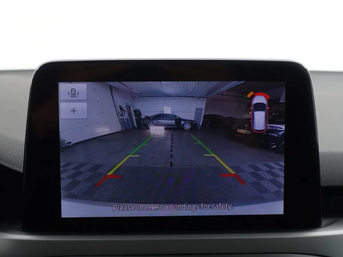 1.0 EcoBoost Hybrid ST Line Style- Xenon Led, Carplay, Stuur/Stoelverwarming, Ada Cruise, Camera, Park Assist