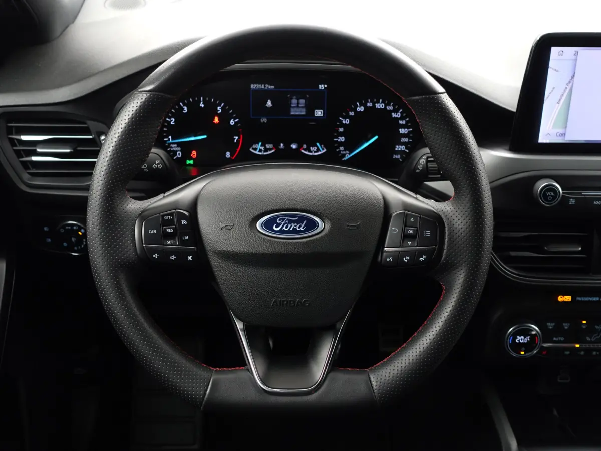 1.0 EcoBoost Hybrid ST Line Style- Xenon Led, Carplay, Stuur/Stoelverwarming, Ada Cruise, Camera, Park Assist