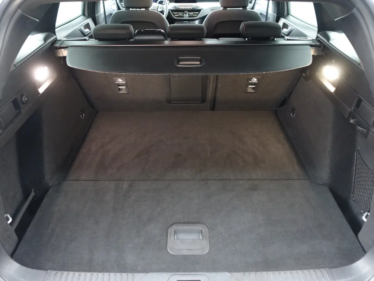 1.0 EcoBoost Hybrid ST Line Style- Xenon Led, Carplay, Stuur/Stoelverwarming, Ada Cruise, Camera, Park Assist