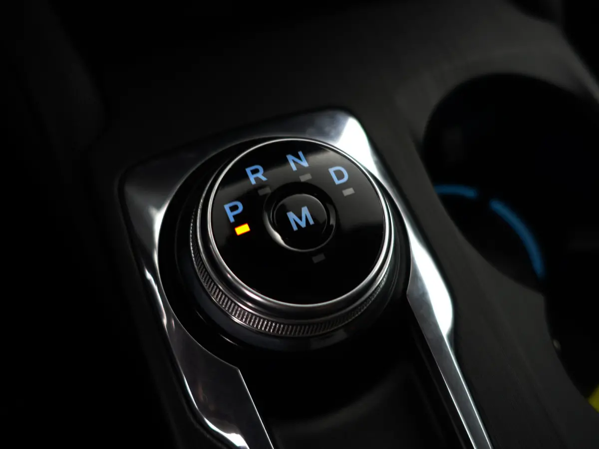 1.0 EcoBoost Titanium Business Aut- Bang Olufsen, Lane Assist, Carplay, Android Auto, Camera, Sfeerverlichting