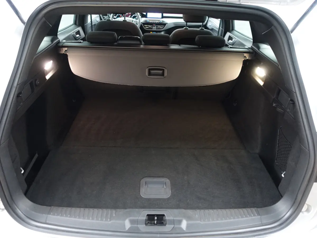 1.0 EcoBoost Hybrid ST Line Style- Stuur/Stoelverwarming, CarPlay, Android Auto, Lane Assist, Park Assist, Park Pilot