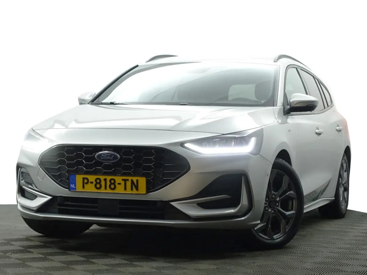 1.0 EcoBoost Hybrid ST Line Style- Stuur/Stoelverwarming, CarPlay, Android Auto, Lane Assist, Park Assist, Park Pilot