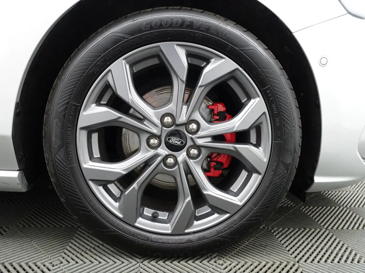 1.0 EcoBoost Hybrid ST Line Style- Stuur/Stoelverwarming, CarPlay, Android Auto, Lane Assist, Park Assist, Park Pilot