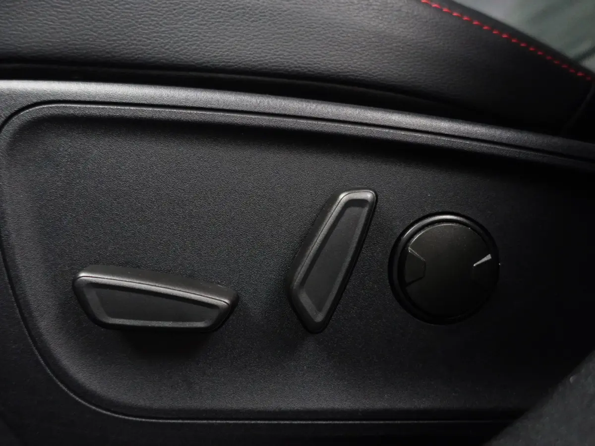 2.5 PHEV ST-Line X Aut- Carplay, Android Auto, Camera, Elek Trekhaak, Dynamic Select, Virtual Cockpit