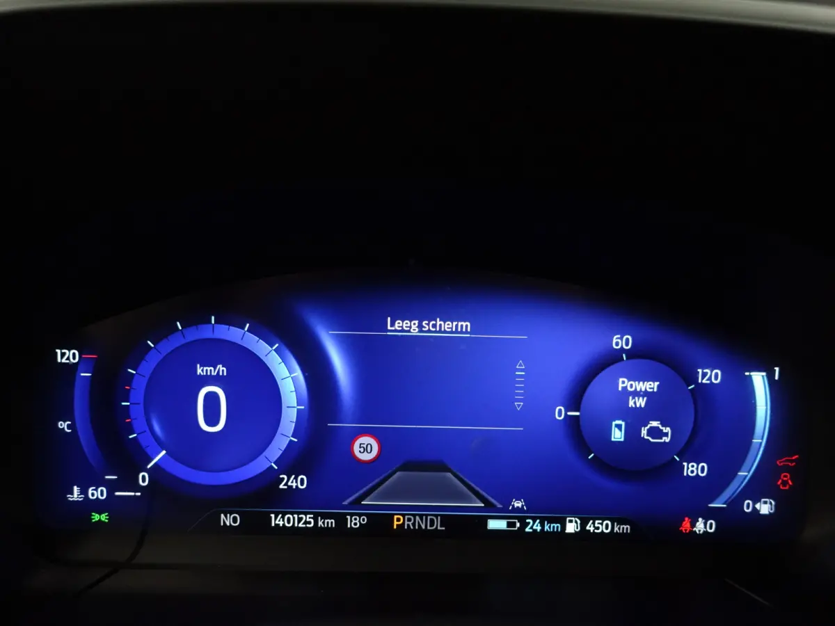 2.5 PHEV ST-Line Aut- Camera, Dynamic Select, Park Pilot, Park Assist, Xenon Led, Virtual Cockpit