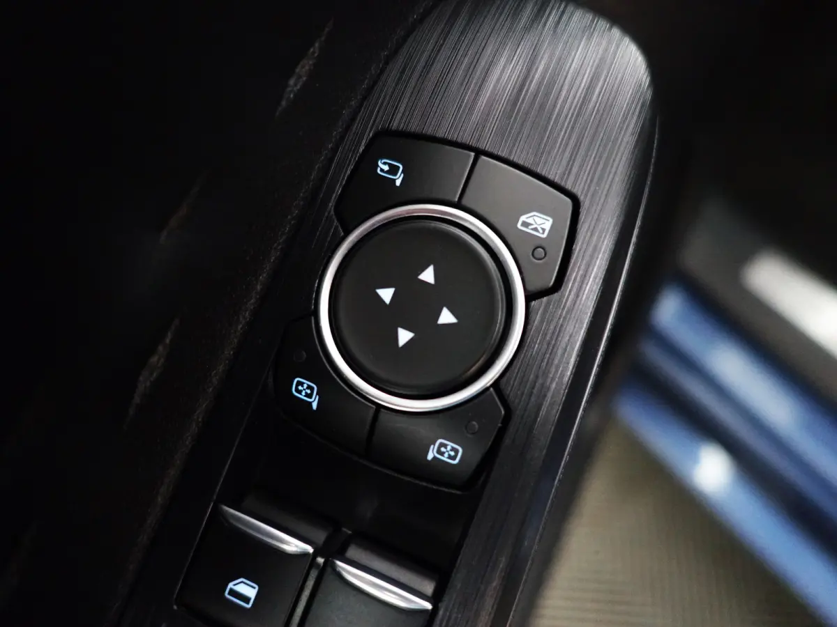 2.5 PHEV ST-Line Aut- Camera, Dynamic Select, Park Pilot, Park Assist, Xenon Led, Virtual Cockpit