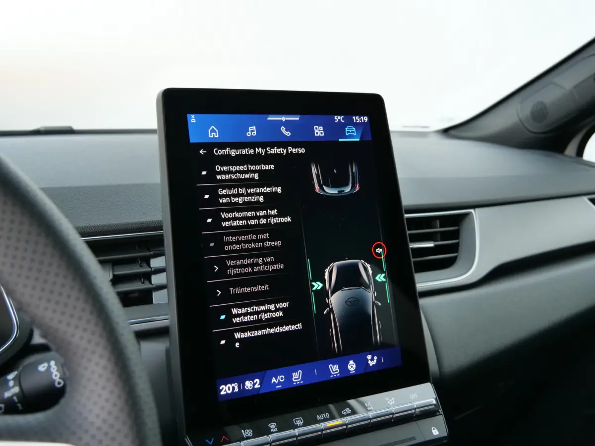 1.6 E-Tech full hybrid 145 Pk techno Automaat Apple Carplay / DAB / Camera / Navigatie / Winterpakket