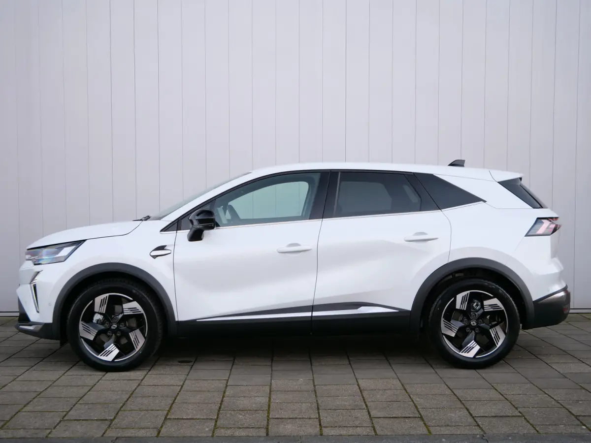 1.6 E-Tech full hybrid 145 Pk techno Automaat Apple Carplay / DAB / Camera / Navigatie / Winterpakket