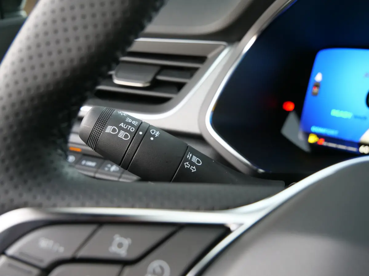 1.6 E-Tech full hybrid 145 Pk techno Automaat Apple Carplay / DAB / Camera / Navigatie / Winterpakket