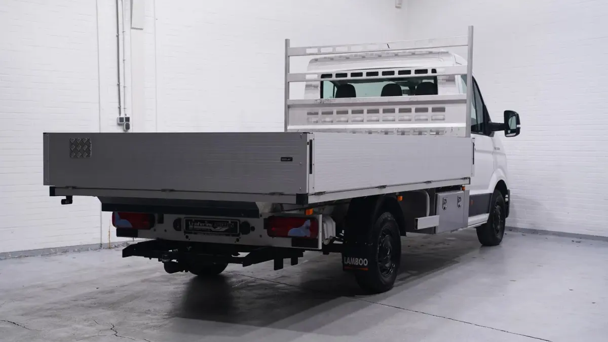 3.140 140 pk DSG Aut. Pick Up / Open Laadbak Navi, Camera, Trekhaak 3.000 kg, LxBxH 383x225x40 cm, 3-Zits