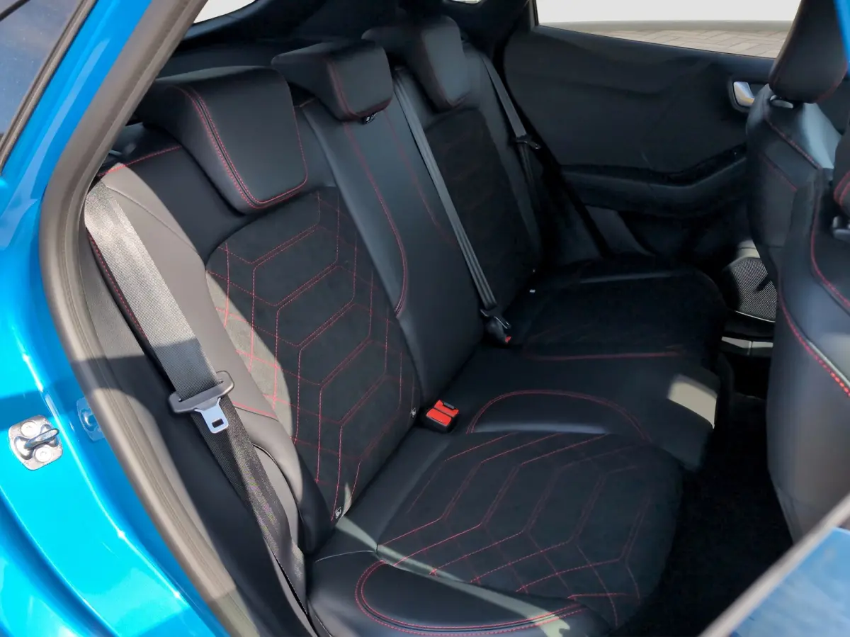 1.0 EcoBoost ST-Line X 125pk | CAMERA | STUUR+STOEL+VOORRUITVERWARMING | ELEKTRISCHE ACHTERKLEP | APPLE CARPLAY / ANDRIOD AUTO |