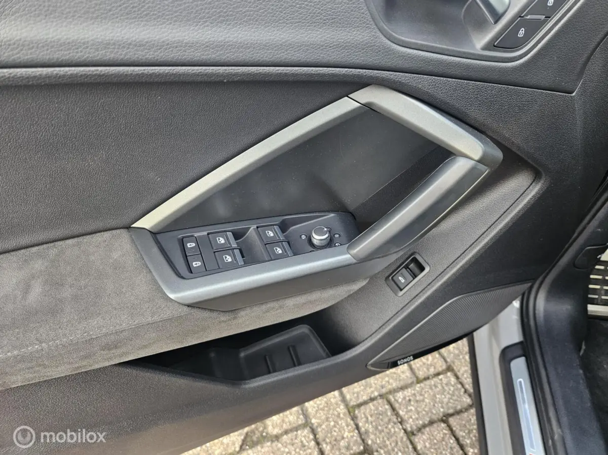 RSQ3 2.5 TFSI SPORTBACK