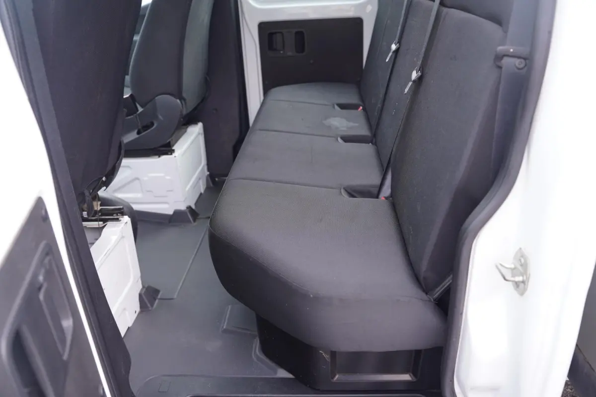 211 CDI Dubbel Cabine 6-Zits Pickup Open Laadbak Airco, Trekhaak, LxBxH 270x203x80 cm, 6-Zits