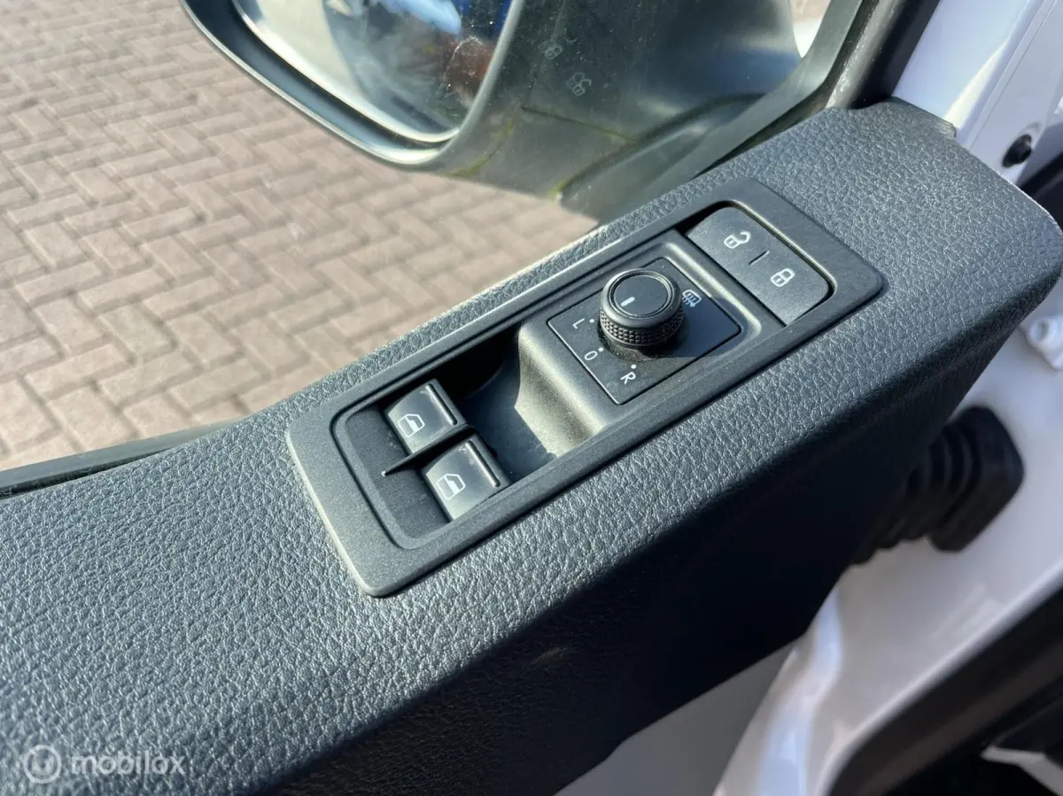 2.0 TSI Benzine + Airco | Gesloten bestel