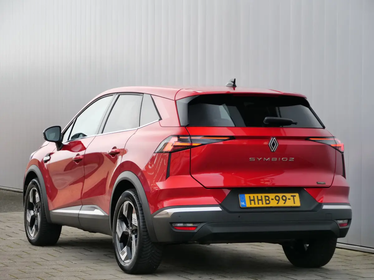 1.6 E-Tech full hybrid 145 Pk techno Automaat Apple Carplay / DAB / Camera / Navigatie / Winterpakket