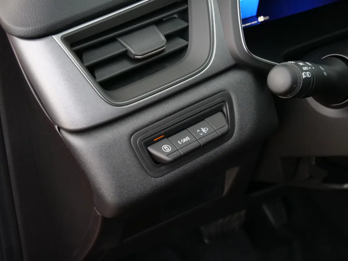 1.6 E-Tech full hybrid 145 Pk techno Automaat Apple Carplay / DAB / Camera / Navigatie / Winterpakket