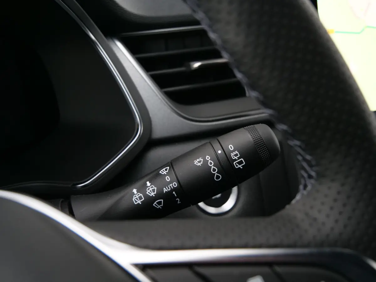 1.6 E-Tech full hybrid 145 Pk techno Automaat Apple Carplay / DAB / Camera / Navigatie / Winterpakket