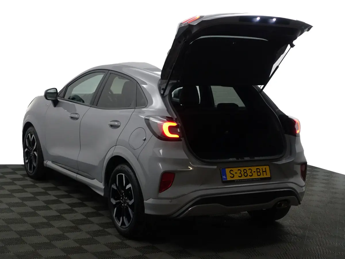 1.0 EcoBoost ST-Line X Bang Olufsen, Stuur/Stoelverwarming, Carplay, Android Auto, Lane Assist, Carbon