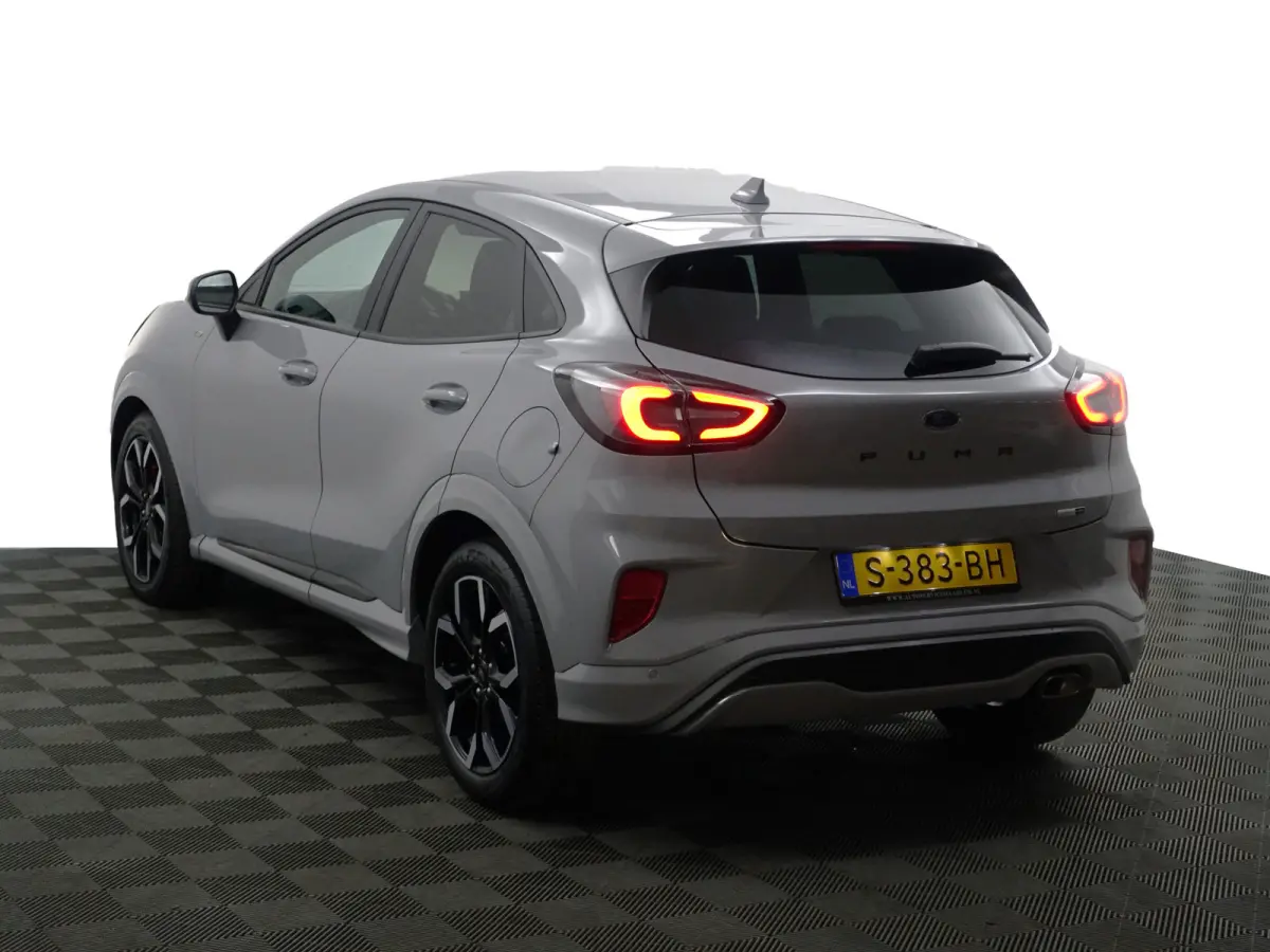 1.0 EcoBoost ST-Line X Bang Olufsen, Stuur/Stoelverwarming, Carplay, Android Auto, Lane Assist, Carbon