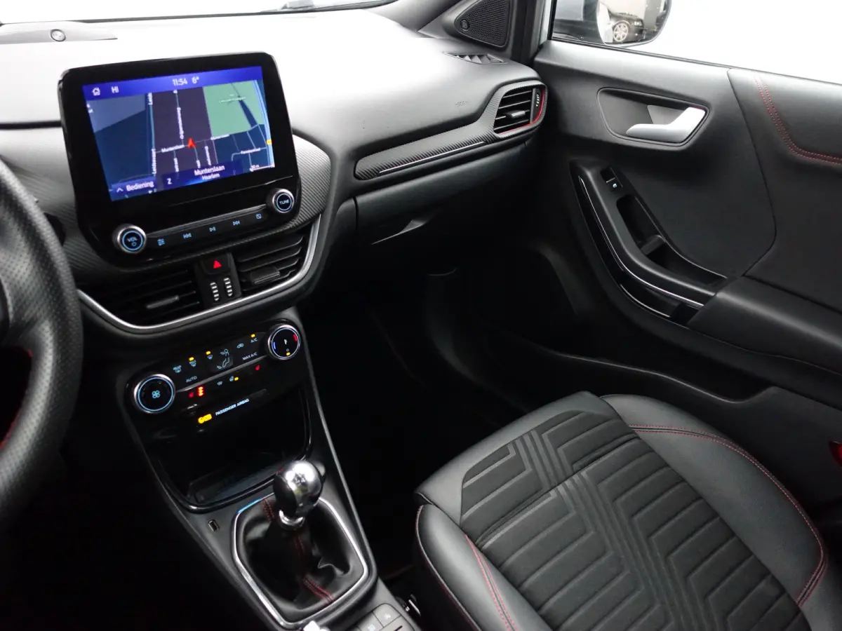 1.0 EcoBoost ST-Line X Bang Olufsen, Stuur/Stoelverwarming, Carplay, Android Auto, Lane Assist, Carbon