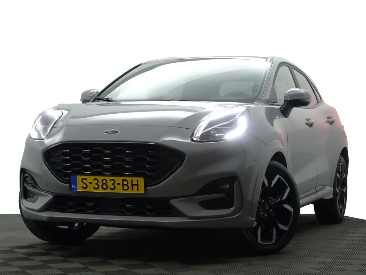 1.0 EcoBoost ST-Line X Bang Olufsen, Stuur/Stoelverwarming, Carplay, Android Auto, Lane Assist, Carbon