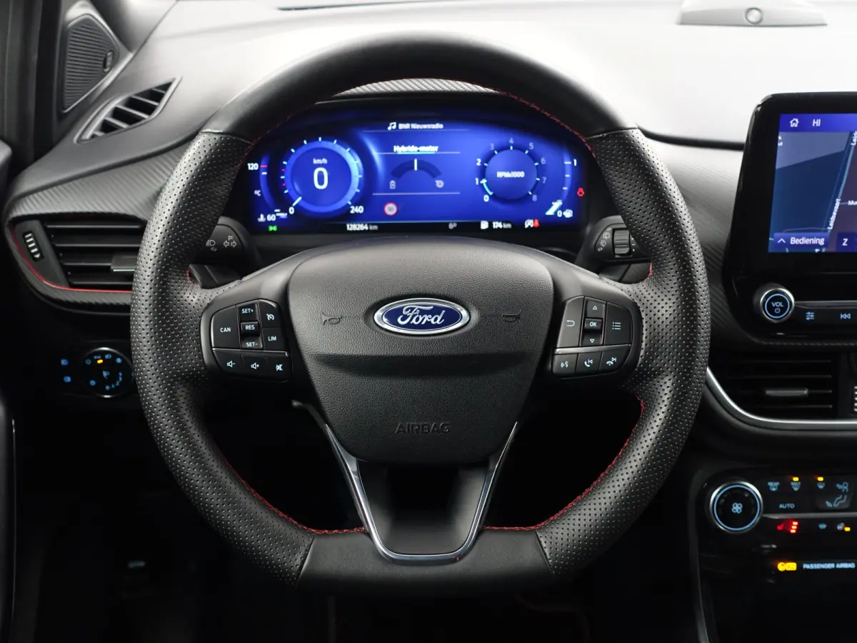 1.0 EcoBoost ST-Line X Bang Olufsen, Stuur/Stoelverwarming, Carplay, Android Auto, Lane Assist, Carbon