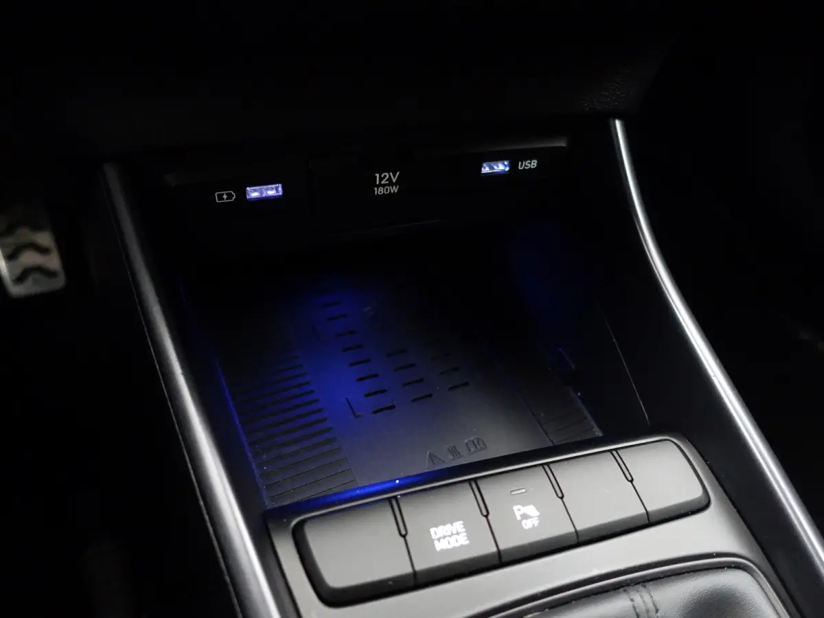 1.0 T-GDI Comfort Aut- Carplay, Android Auto, Camera, Led, Drive Select, Spiegel Pakket, Park Assist