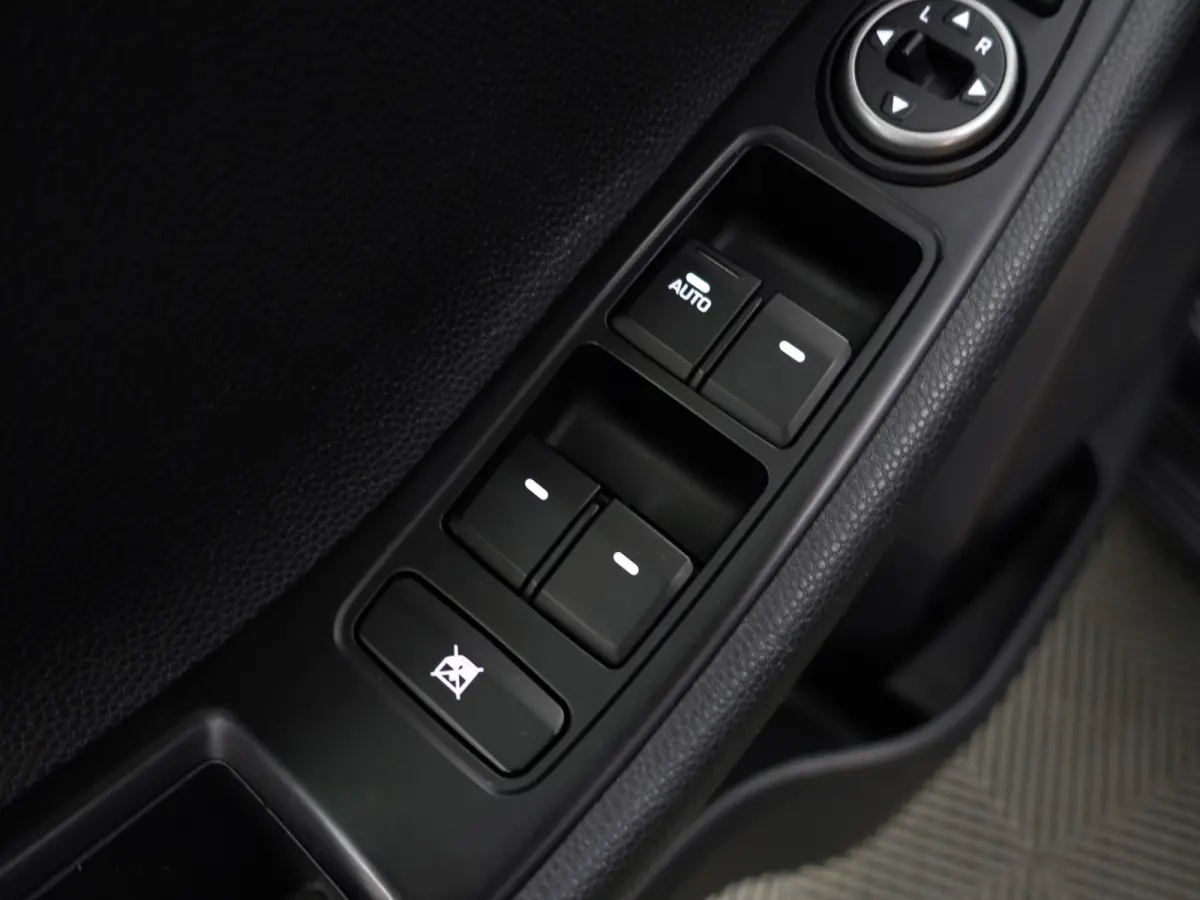 1.0 T-GDI Comfort- Carplay, Camera, Lane Assist, Clima, Cruise, Comfort Interieur, Navi