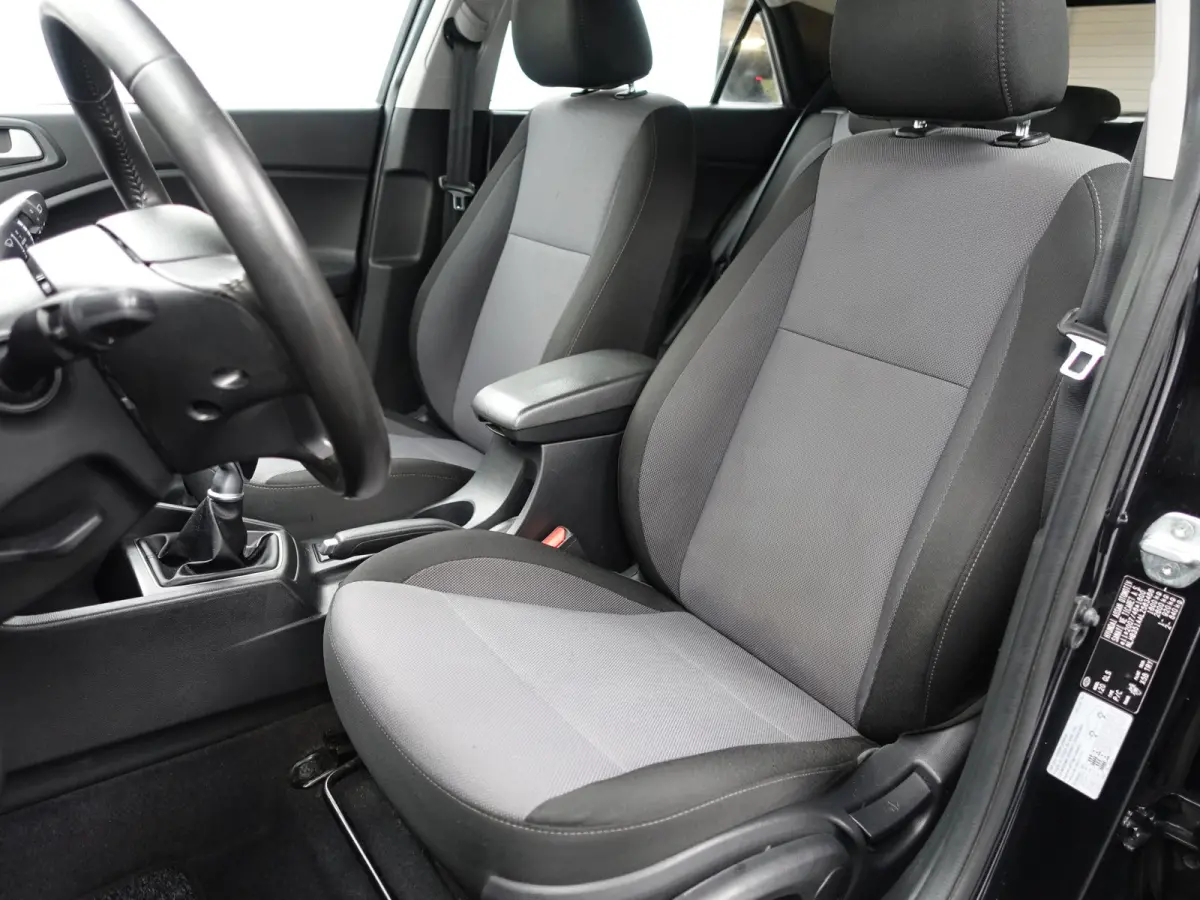 1.0 T-GDI Comfort- Carplay, Camera, Lane Assist, Clima, Cruise, Comfort Interieur, Navi