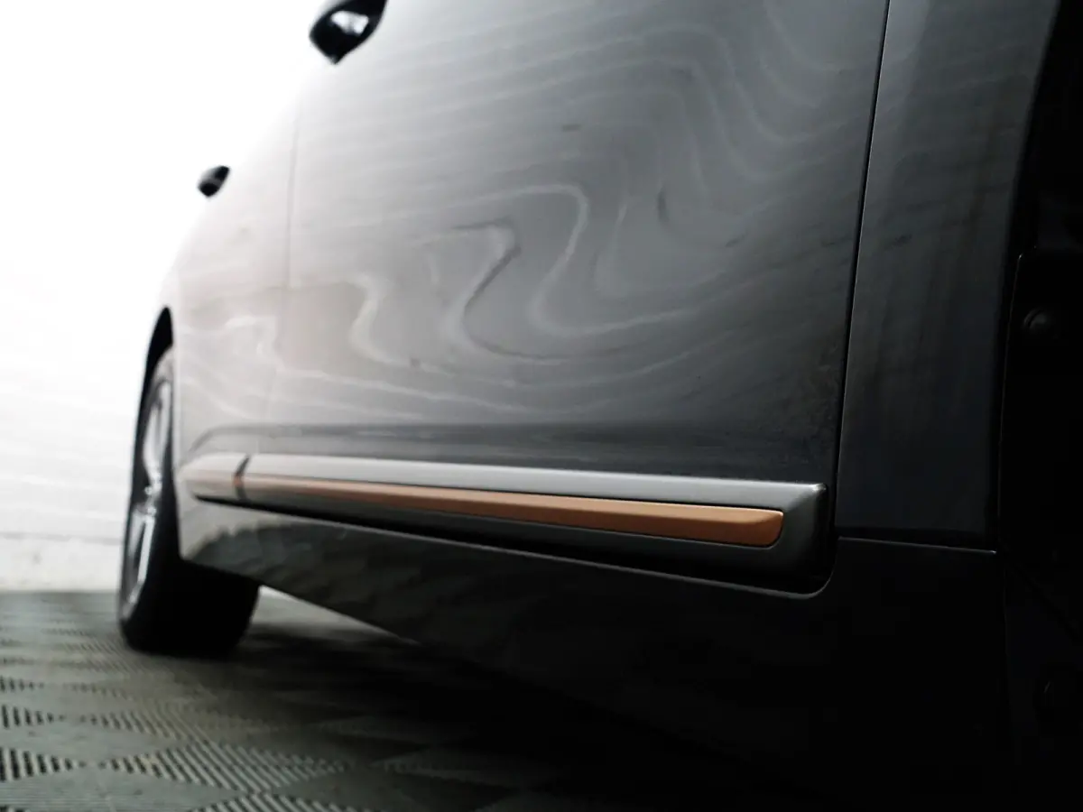 Premium+ EV Aut- SOH 99%, Schuifdak, Stoelventilatie, Stuur/Stoelverwarming, Infinity Audio, Lane Assist, Memory
