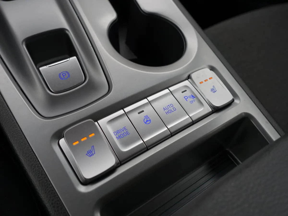 EV Comfort 39 kWh Aut- Stuur/Stoelverwarming, CarPlay, Led, Lane assist, Dynamic Select, Park assist