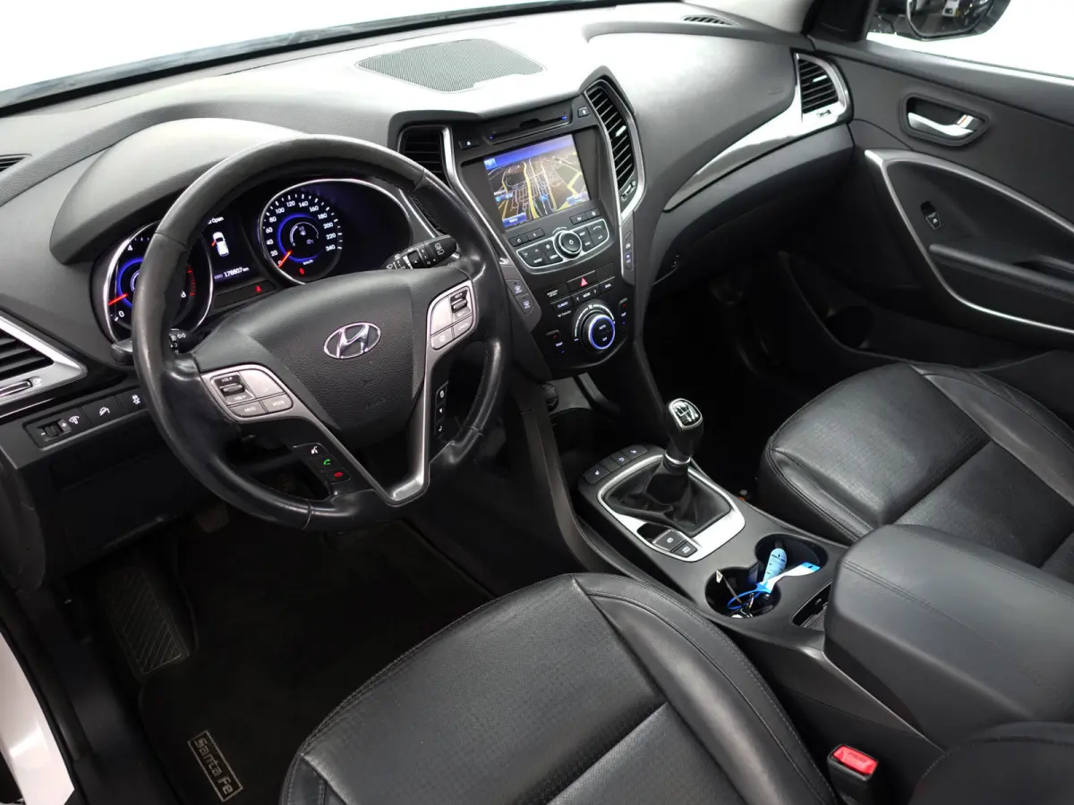 2.4i GDI Business Edition Panoramadak, Park Assist, Xenon Led, Stoelverwarming, Leder Interieur