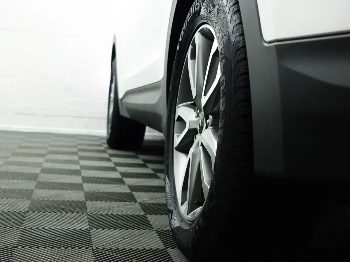 2.4i GDI Business Edition Panoramadak, Park Assist, Xenon Led, Stoelverwarming, Leder Interieur