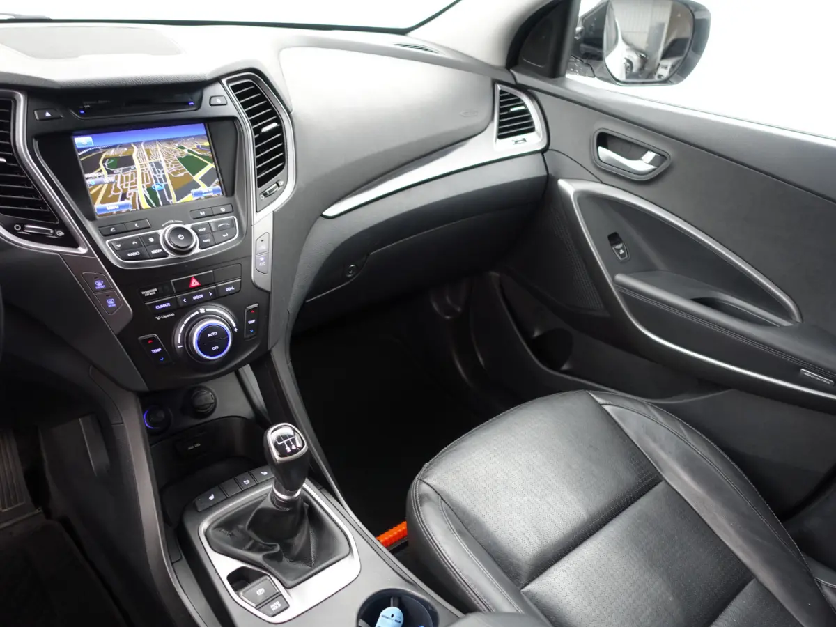 2.4i GDI Business Edition Panoramadak, Park Assist, Xenon Led, Stoelverwarming, Leder Interieur
