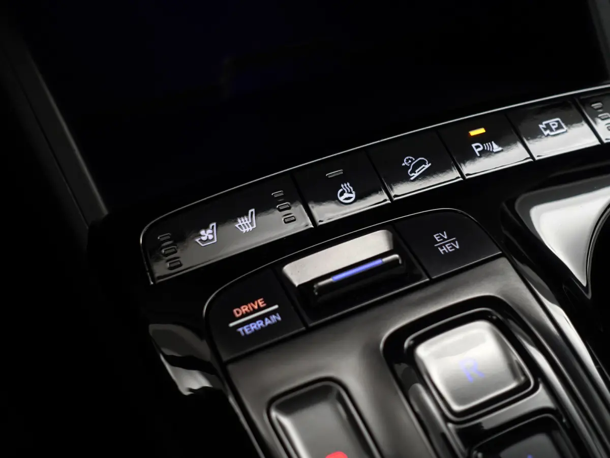 1.6 T-GDI PHEV N Line 4WD Aut- Krell Surround Audio, 360 camera, Carplay, Android Auto, Stoelventilatie, Stuur/Stoelverwarming, Two Tone
