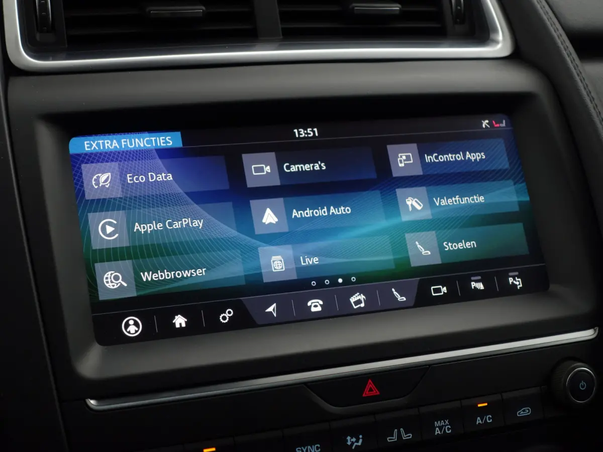 2.0 P250 AWD R-Dynamic HSE- Carplay, Android Auto, Panoramadak, Head Up, Memory, Meridian Surround