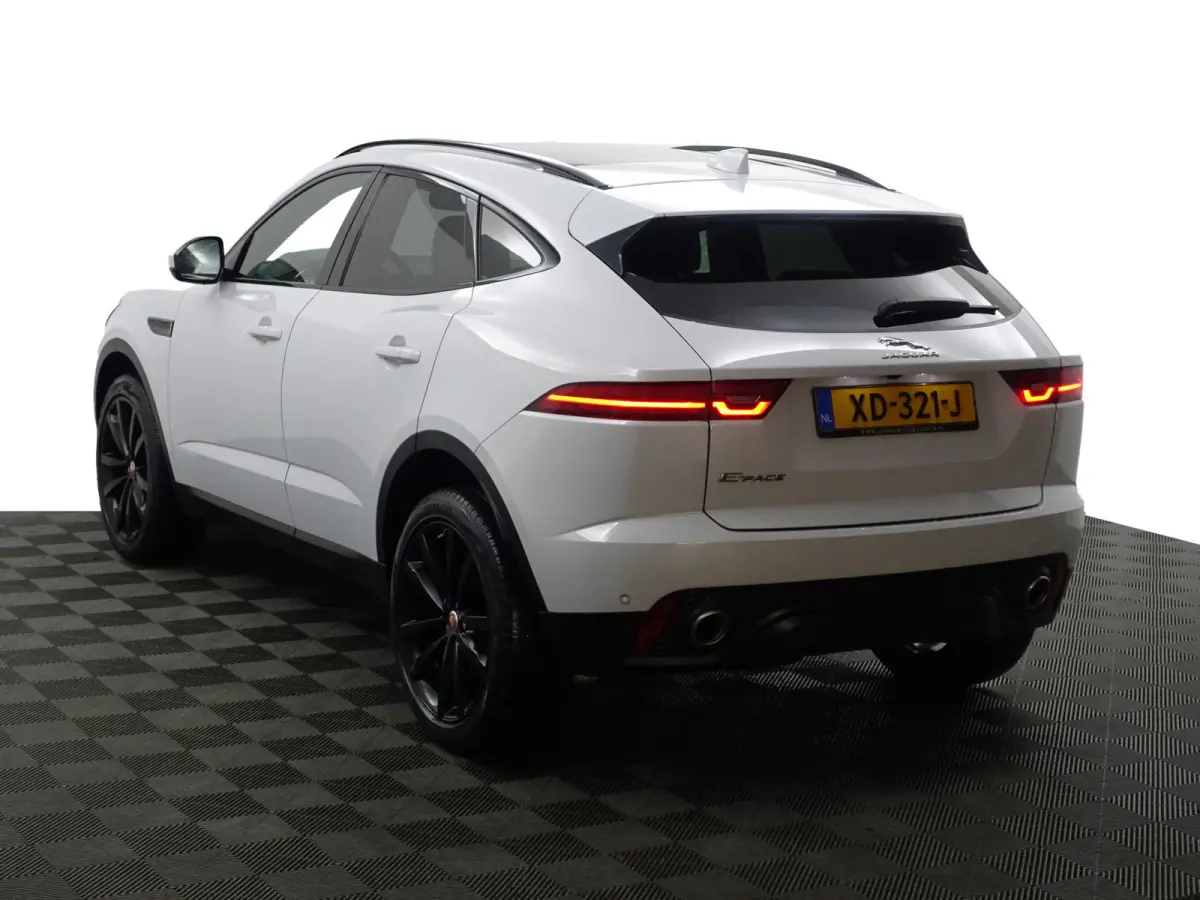 2.0 P250 AWD R-Dynamic HSE- Carplay, Android Auto, Panoramadak, Head Up, Memory, Meridian Surround