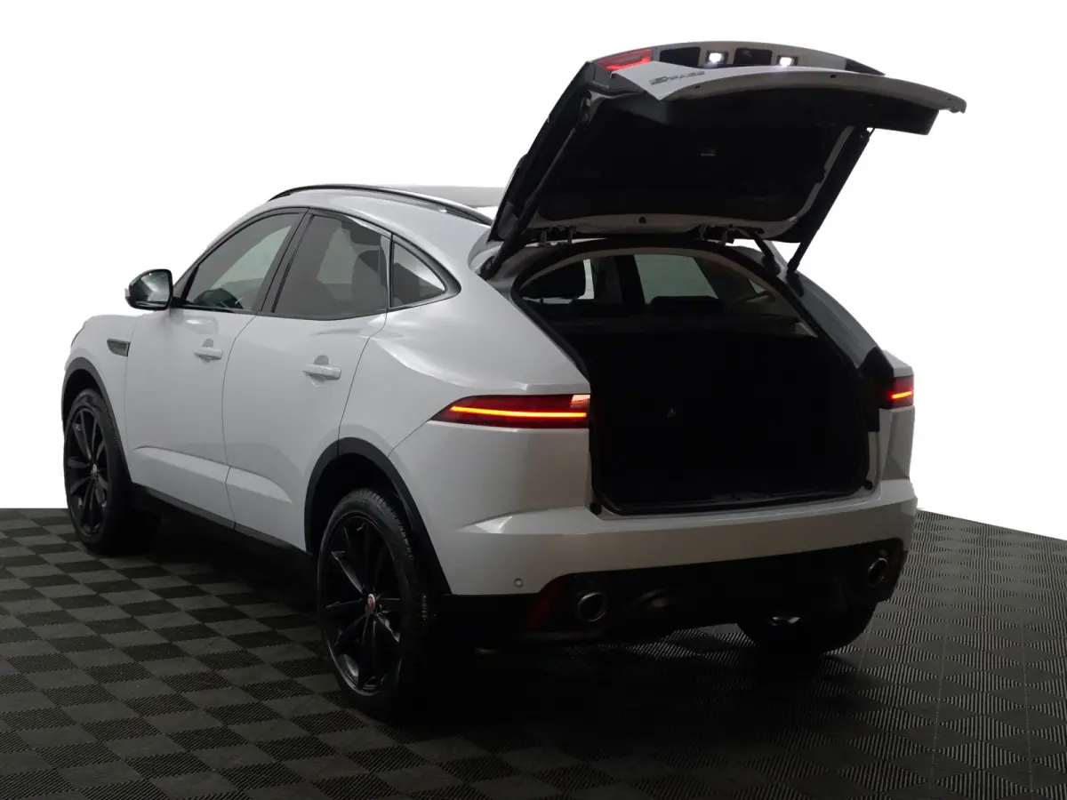 2.0 P250 AWD R-Dynamic HSE- Carplay, Android Auto, Panoramadak, Head Up, Memory, Meridian Surround