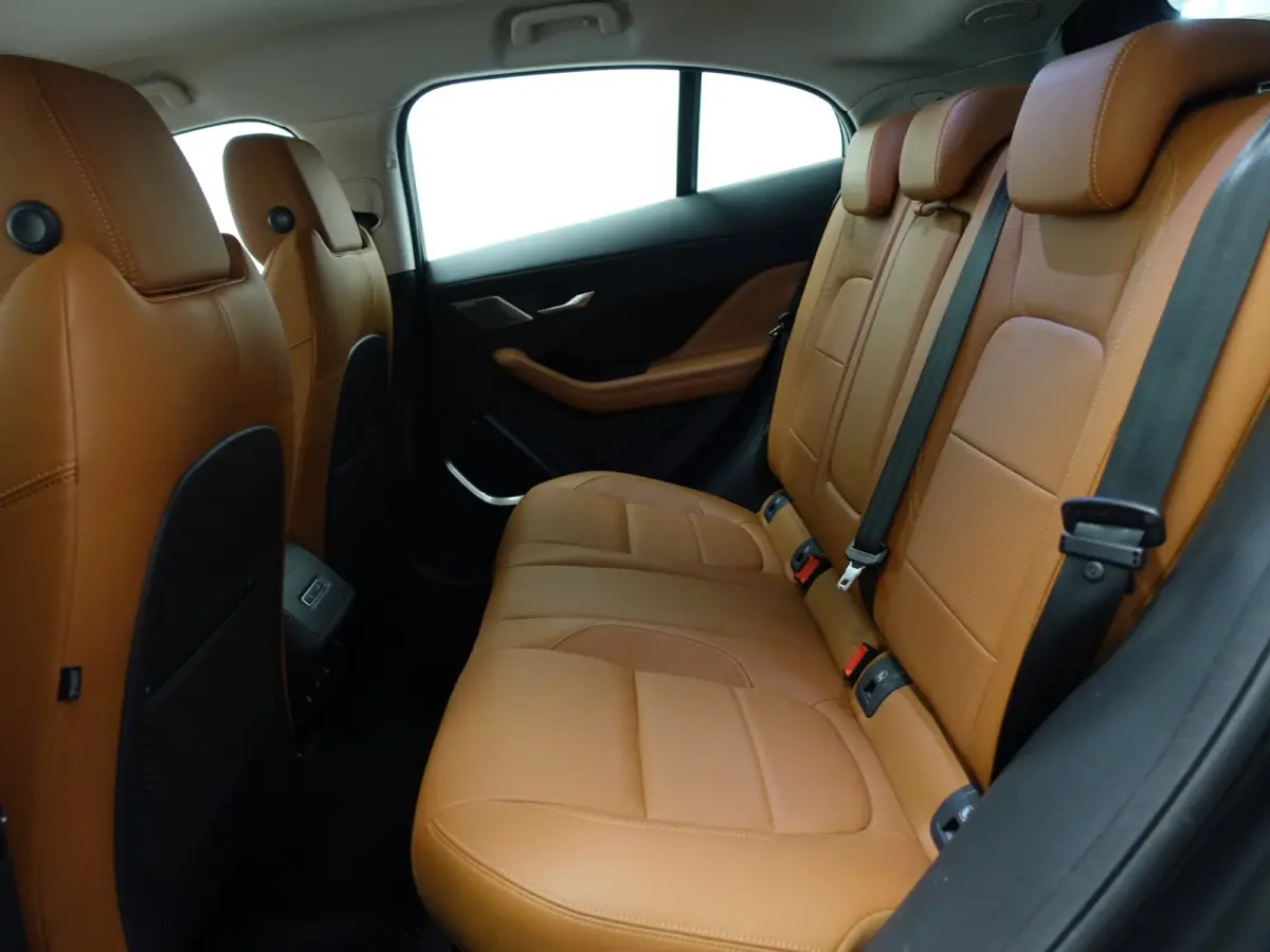 EV400 HSE R-Sport 400pk Aut- SOH 91%, Virtual Cockpit, Nappa Leder, 360 Camera, Meridian, Carplay